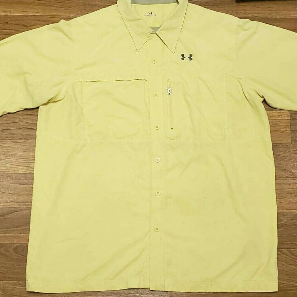 UNDER ARMOUR Heat Gear XL Button Up Yellow